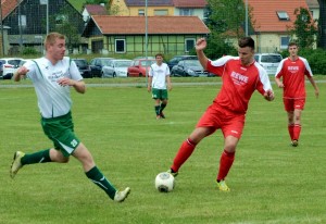 SG Griesheim/Großliebringen (in rot) - SV GW Möhrenbach. Foto: Britt Mandler